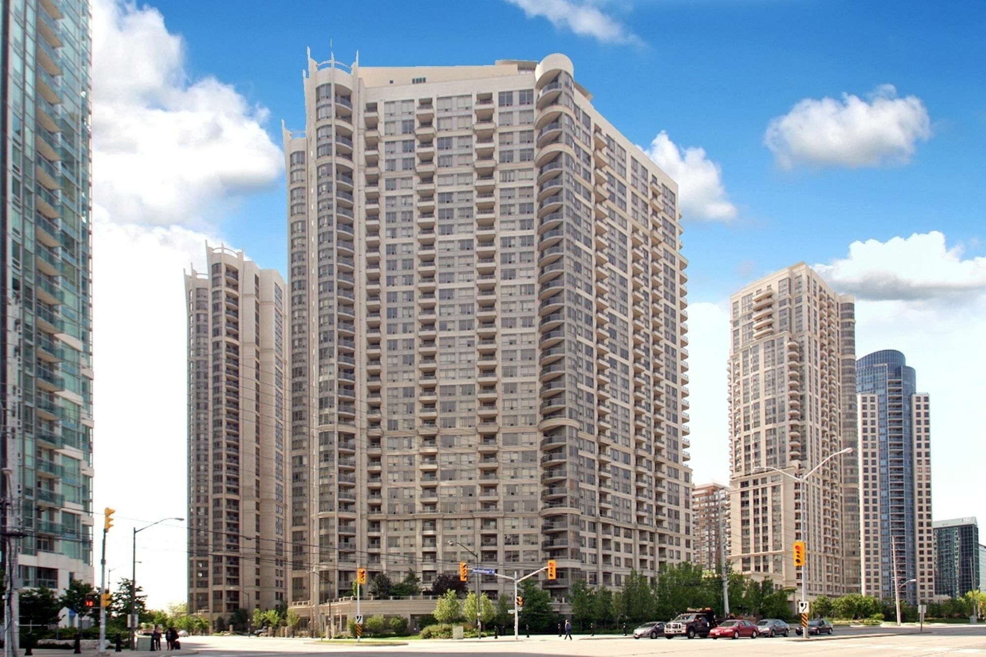 Napa Furnished Rental Apartments Square One Миссиссага Экстерьер фото